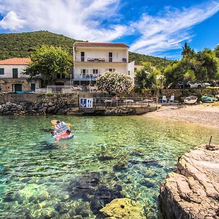 Apartments By The Sea Cove Zarace - Gdinj, Hvar - 2047 Екстериор снимка