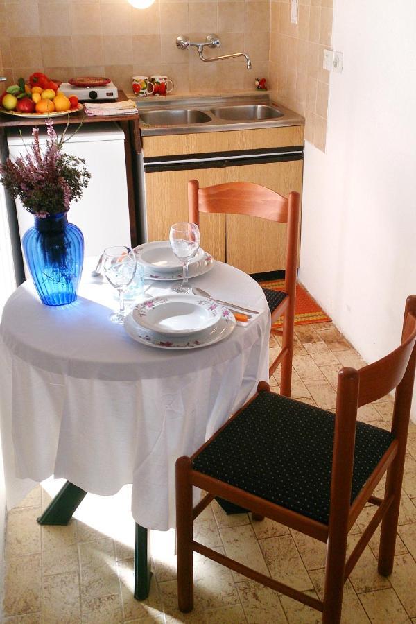 Apartments By The Sea Cove Zarace - Gdinj, Hvar - 2047 Екстериор снимка