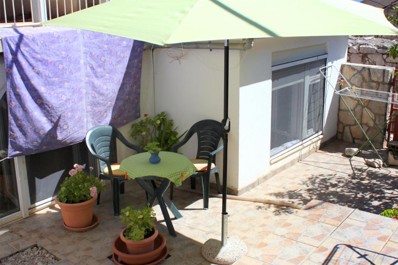 Apartments By The Sea Cove Zarace - Gdinj, Hvar - 2047 Екстериор снимка